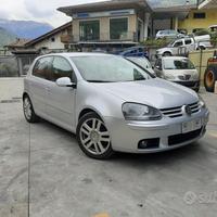 Ricambi Volkswagen Golf 5 5 porte colori vari