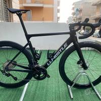 Bici da corsa whistle 105 meccanico