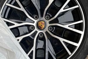 Cerchioni Porsche Taycan 2022