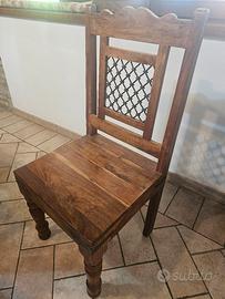 13 sedie in legno lavorato 