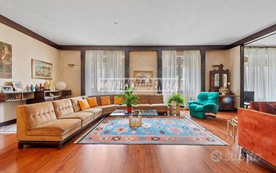 NUDA PROPRIETA' DI 180 MQ UNICO AL PIANO