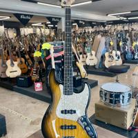 BASSO ASSEMBLATO TIPO JAZZ BASS + CUSTODIA