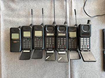 Motorola microtac vintage anni 90 cellulare