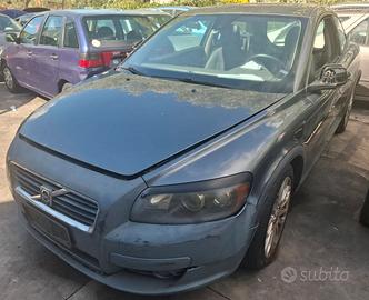 VOLVO C30 per ricambi usati