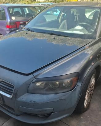 VOLVO C30 per ricambi usati