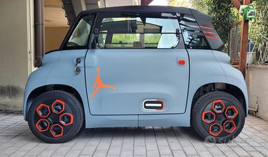 Citroen AMI elettrica accessoriata
