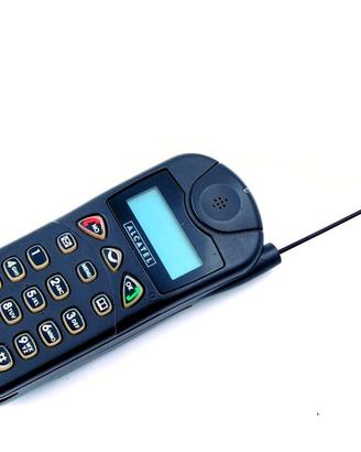 Alcatel 2* serie nero. Vintage. Offrite voi