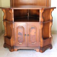 Mobile angoliera in legno porta TV vintage