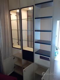 Vetrina / Libreria espositiva