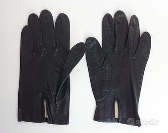 Guanti neri in pelle da donna in perfetto stato