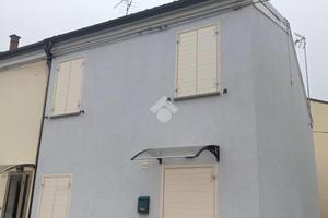 CASA INDIPENDENTE A FERRARA
