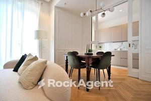 TRILOCALE RISTRUTTURATO CON SPAZIO ESTERNO