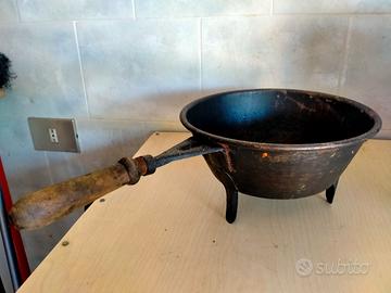 Pentola da camino antica
