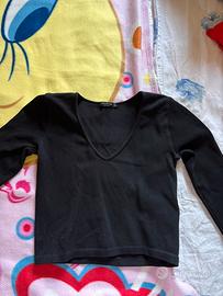 maglia a maniche lunghe con scollo a V