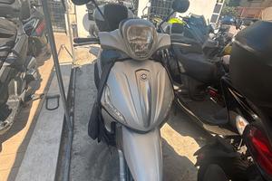 Piaggio Beverly 300ABS ANNO 2017 CON 1 ANNO DI GAR