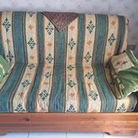 divano letto in legno