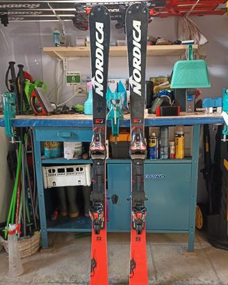 Sci Nordica Dobermann SL Junior