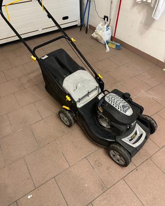 Tagliaerba / Rasaerba a scoppio Stiga con cesto