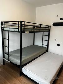 Letto a castello in metallo 3 pax