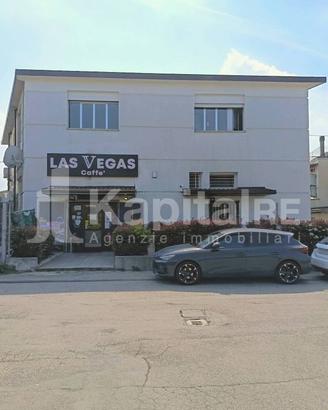 Immobile di 480 m² con più di 5 locali a Castenaso