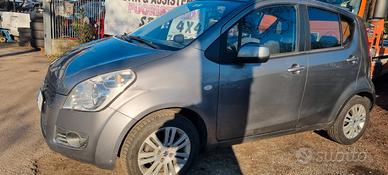Suzuki Splash 1.0 BENZINA-2012