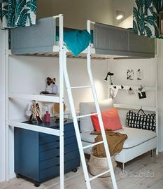 Letto a soppalco con casetta