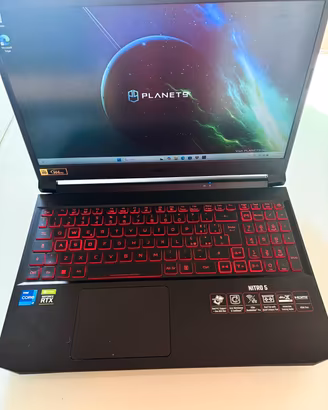 notebook gaming Acer Nitro 5 i7, 16GB, RTX 3050TI