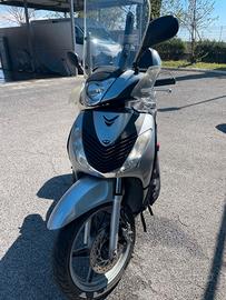 Honda SH 150i del 2009