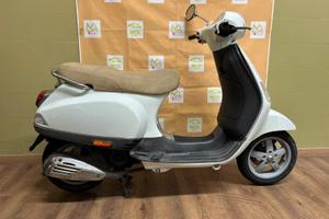 Piaggio Vespa 50 LX