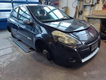 Ricambi RENAULT CLIO 1149cc benzina del 2011