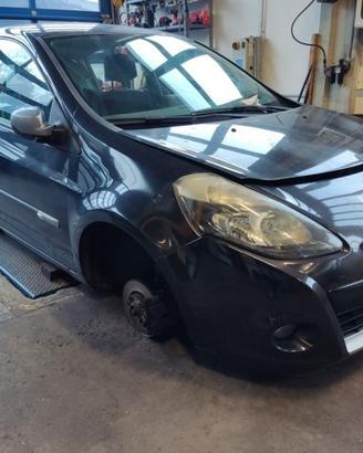 Ricambi RENAULT CLIO 1149cc benzina del 2011