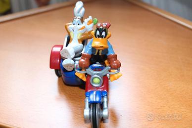 DUFFY DUCK E BUGS BUNNY