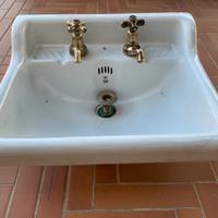 Lavello bagno anni 30 con rubinetteria originale