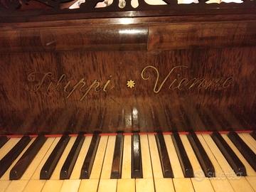 Pianoforte  antico più di 100 anni
