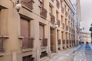 STANZE SINGOLE via Pietro Azario 3, Novara