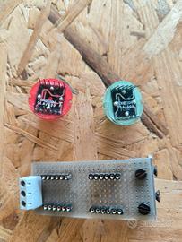 Diodo LED prodotto da Kingbright verde e rosso