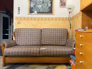  divano buone condizioni 