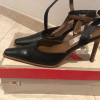 Décolleté aperte tallone 37