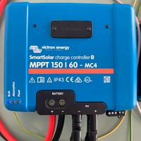 Victron MPPT 150/60 MC4 SmartSolar - Come Nuovo