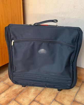 Trolley porta abiti