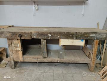 Bancone in legno da Falegname