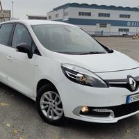Renault Scenic Scénic XMod dCi 95 CV Start&Stop En