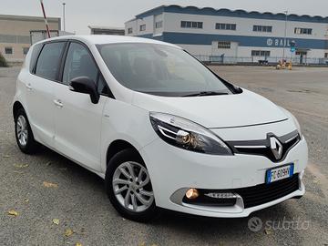 Renault Scenic Scénic XMod dCi 95 CV Start&Stop En