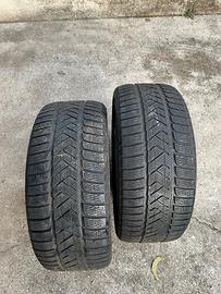 Pirelli 235 35 19 invernali