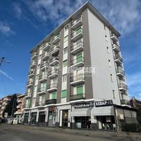 Alloggio di 83 mq libero subito in stabile rivisto