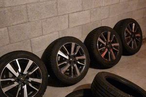 Pneumatici invernali 195 55 R16 87H