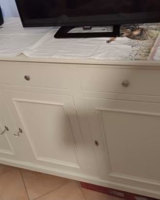 Credenza 