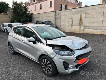 Ford Fiesta 2022 incidentata sinistrata 2022