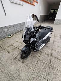 scooter incidentato KL Brera X 125