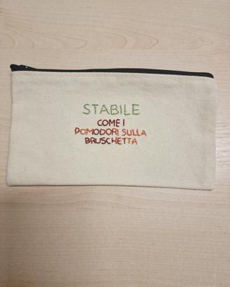 Pochette con scritta